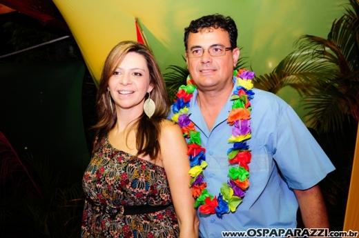 Baile do Hawaí abre os festejos do Carnaval Centenário da AESJ