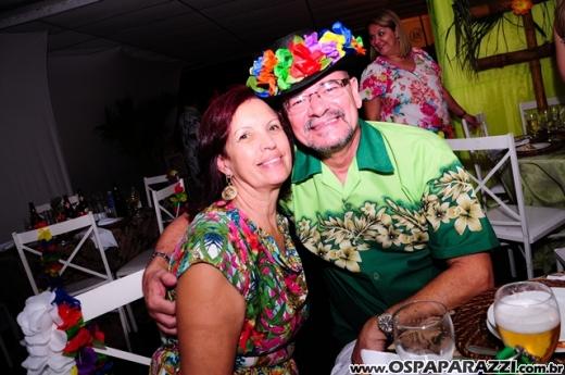 Baile do Hawaí abre os festejos do Carnaval Centenário da AESJ