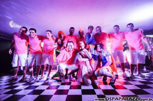 Baile do Hawaí abre os festejos do Carnaval Centenário da AESJ