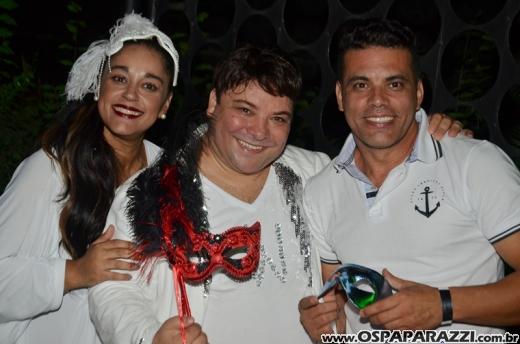 White Fashion Willian Roggles é festa de aniversário badalada