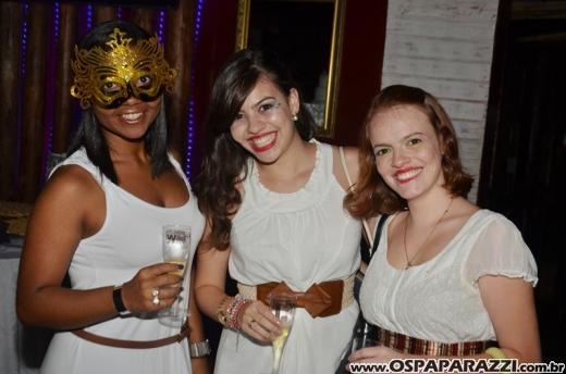 White Fashion Willian Roggles é festa de aniversário badalada