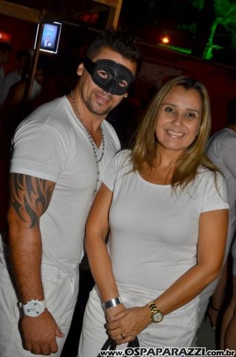 White Fashion Willian Roggles é festa de aniversário badalada