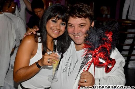 White Fashion Willian Roggles é festa de aniversário badalada