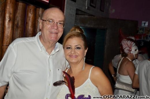 White Fashion Willian Roggles é festa de aniversário badalada
