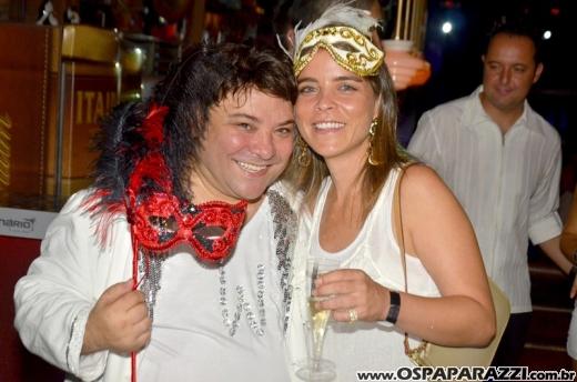 White Fashion Willian Roggles é festa de aniversário badalada