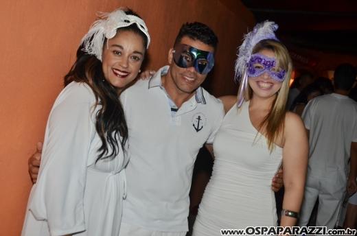 White Fashion Willian Roggles é festa de aniversário badalada
