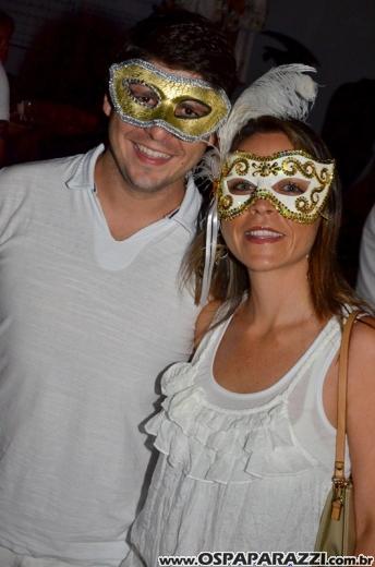 White Fashion Willian Roggles é festa de aniversário badalada
