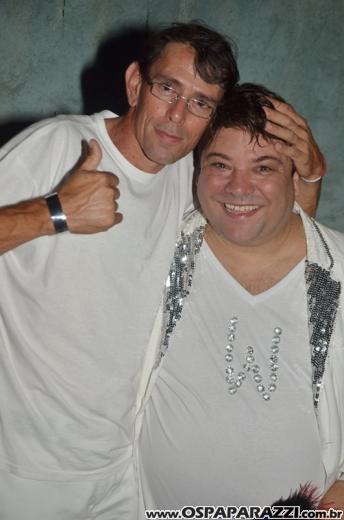 White Fashion Willian Roggles é festa de aniversário badalada