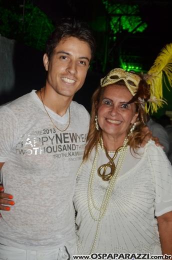 White Fashion Willian Roggles é festa de aniversário badalada