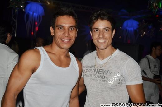 White Fashion Willian Roggles é festa de aniversário badalada