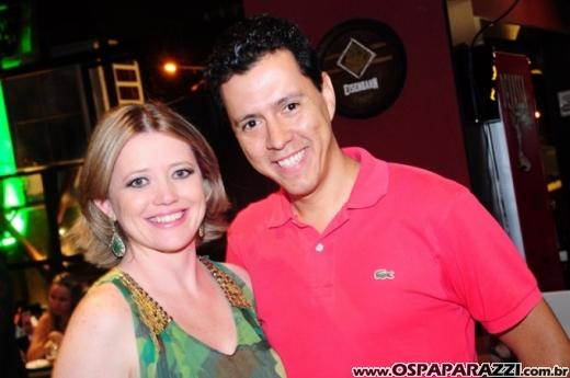 Patricia Couto recebe parabéns no SantOnofre Boteco Bistrô