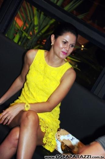 Patricia Couto recebe parabéns no SantOnofre Boteco Bistrô