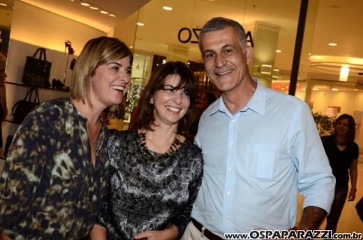 Arezzo lança nova coleção 2013 no Center Vale Shopping
