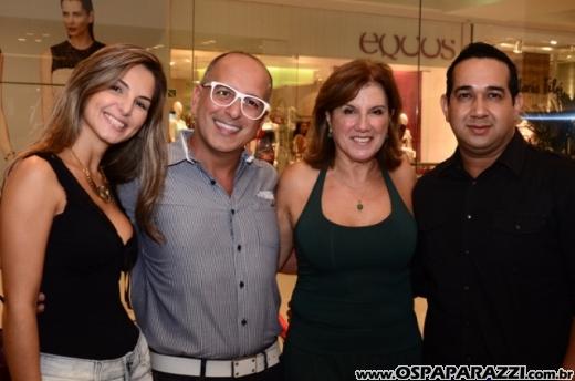 Arezzo lança nova coleção 2013 no Center Vale Shopping