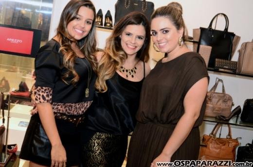 Arezzo lança nova coleção 2013 no Center Vale Shopping