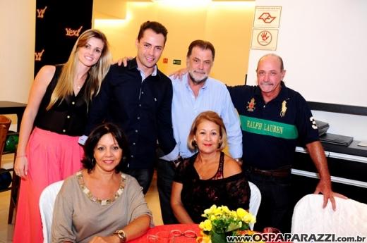 Dani Montuori canta em prol do GACC em São José Campos