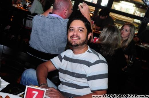 3 Testosterona está nas terças com humor de Stand Up Comedy