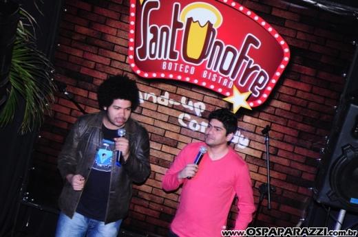 3 Testosterona está nas terças com humor de Stand Up Comedy