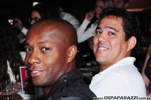 3 Testosterona está nas terças com humor de Stand Up Comedy