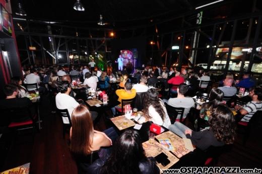 3 Testosterona está nas terças com humor de Stand Up Comedy