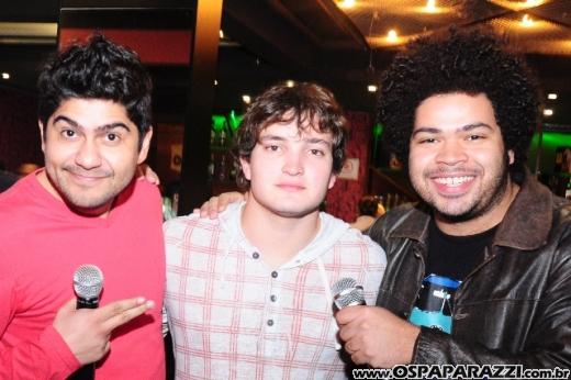 3 Testosterona está nas terças com humor de Stand Up Comedy