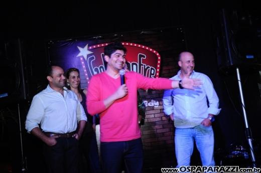3 Testosterona está nas terças com humor de Stand Up Comedy