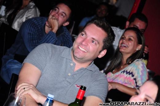3 Testosterona está nas terças com humor de Stand Up Comedy