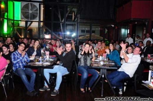3 Testosterona está nas terças com humor de Stand Up Comedy