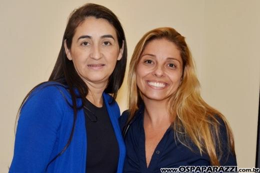 Cerimonialista Roberto Cohen ministra workshop, em São José
