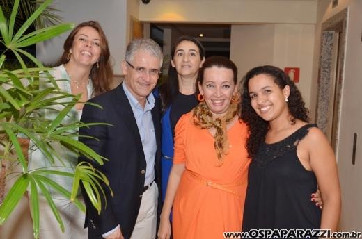Cerimonialista Roberto Cohen ministra workshop, em São José