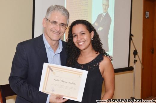 Cerimonialista Roberto Cohen ministra workshop, em São José