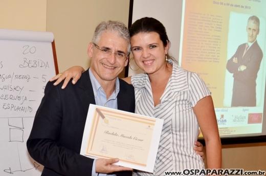 Cerimonialista Roberto Cohen ministra workshop, em São José