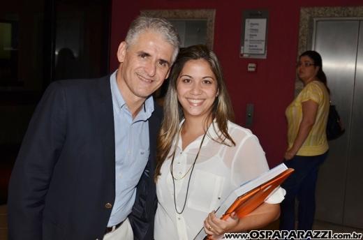 Cerimonialista Roberto Cohen ministra workshop, em São José