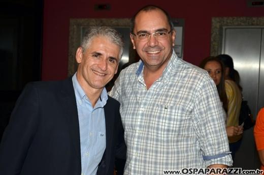 Cerimonialista Roberto Cohen ministra workshop, em São José