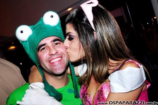O Funil comemora sete anos com Festa Fantasia