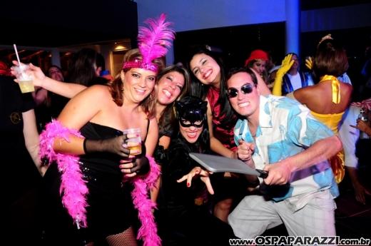 O Funil comemora sete anos com Festa Fantasia