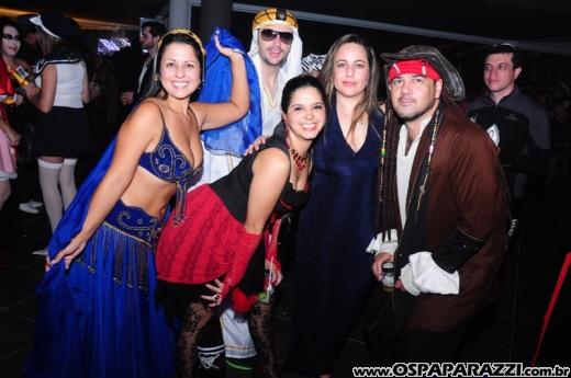 O Funil comemora sete anos com Festa Fantasia