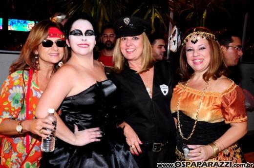 O Funil comemora sete anos com Festa Fantasia