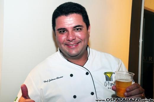 O Funil comemora sete anos com Festa Fantasia