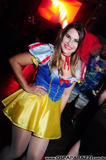 O Funil comemora sete anos com Festa Fantasia
