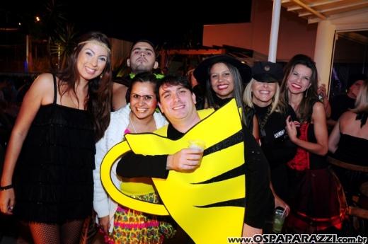 O Funil comemora sete anos com Festa Fantasia