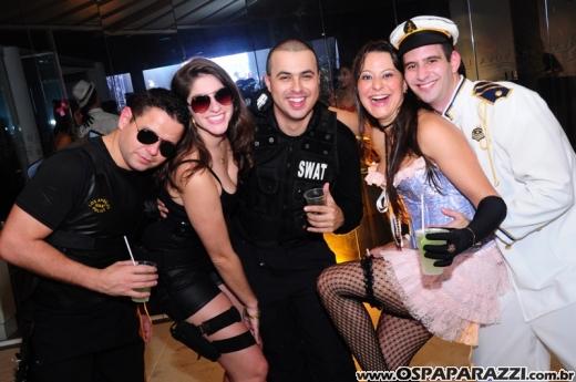 O Funil comemora sete anos com Festa Fantasia