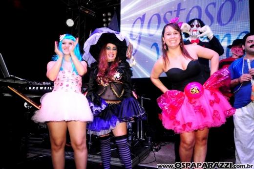 O Funil comemora sete anos com Festa Fantasia