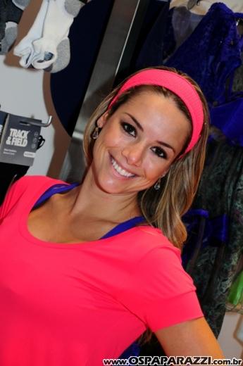 Fernanda Cardoso mostra coleção inverno da Track e Field