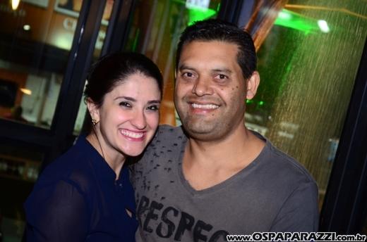 Nany People está nas terças com humor de Stand Up Comedy