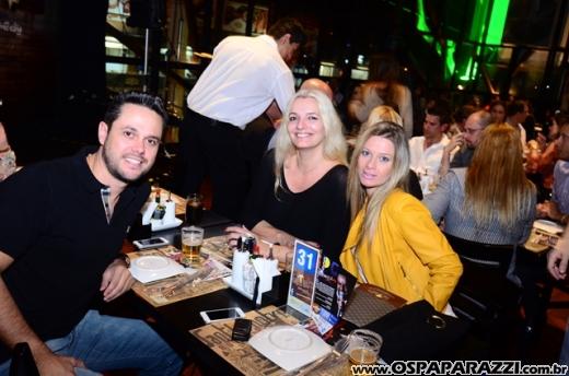 Nany People está nas terças com humor de Stand Up Comedy