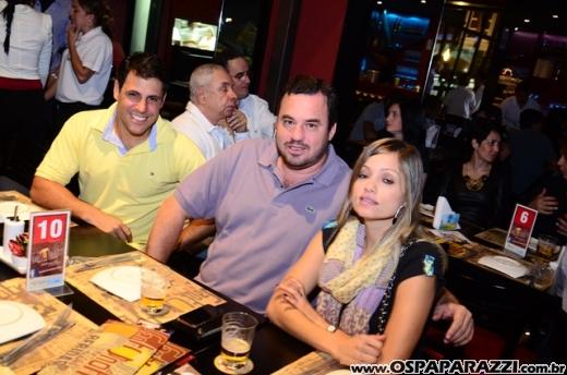 Nany People está nas terças com humor de Stand Up Comedy