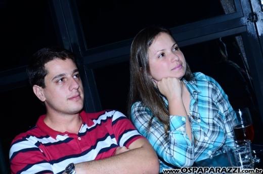 Nany People está nas terças com humor de Stand Up Comedy