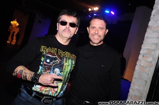 Banda Gestalt agita festa temática de Rock in Pátio