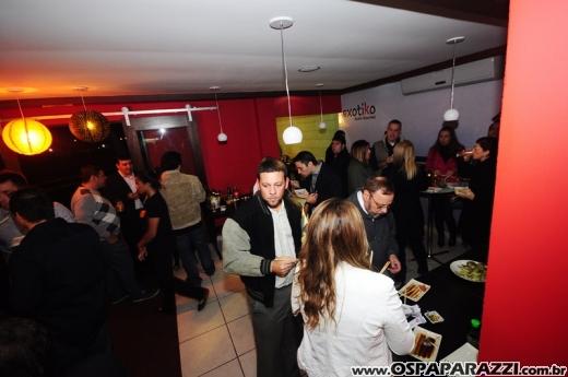 Celebridades do Vale prestigiam reinauguração do Exotiko